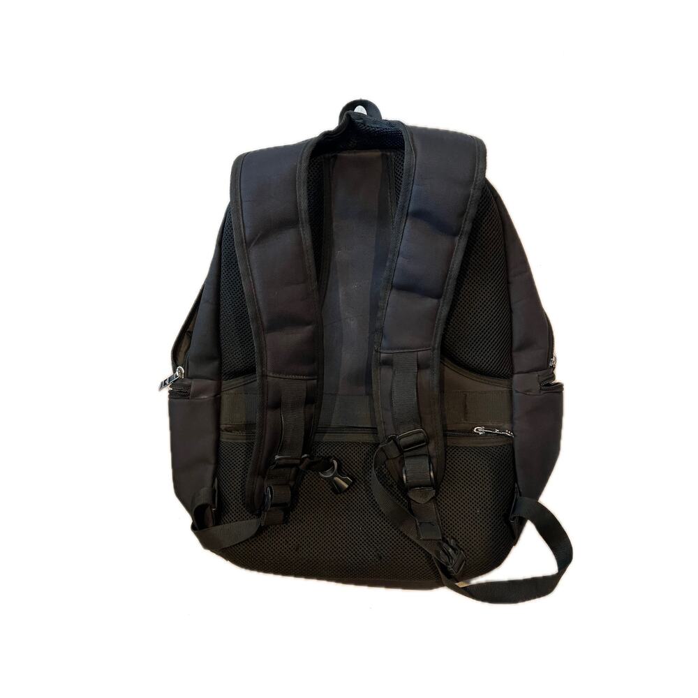 Conquer Padded Computer Black Backpack - Picture 2 of 4
